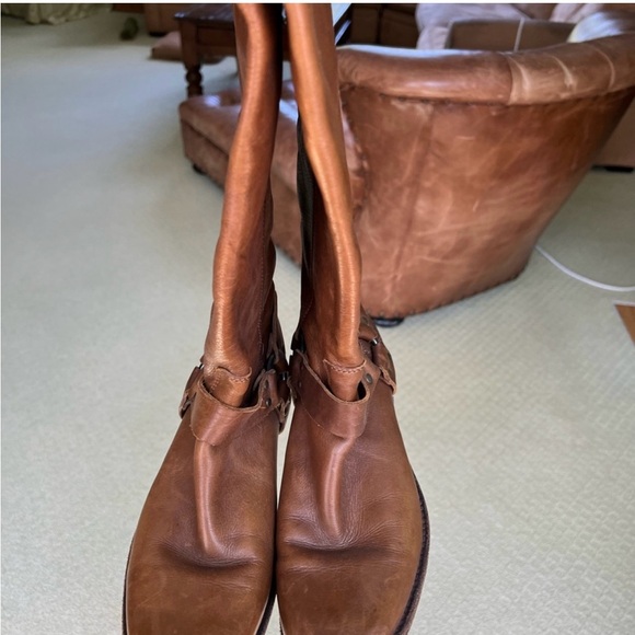 Frye boots size 11 Gorgeous leather - Picture 2 of 8